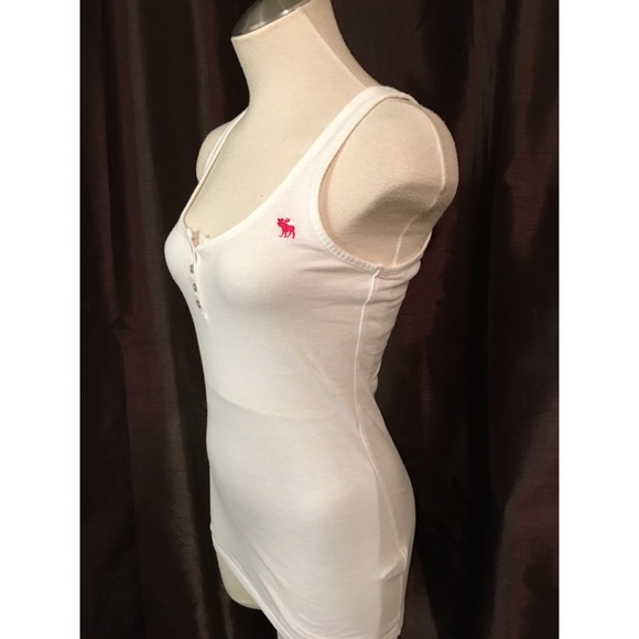 Abercrombie and Fitch tank - Picture 2 of 4